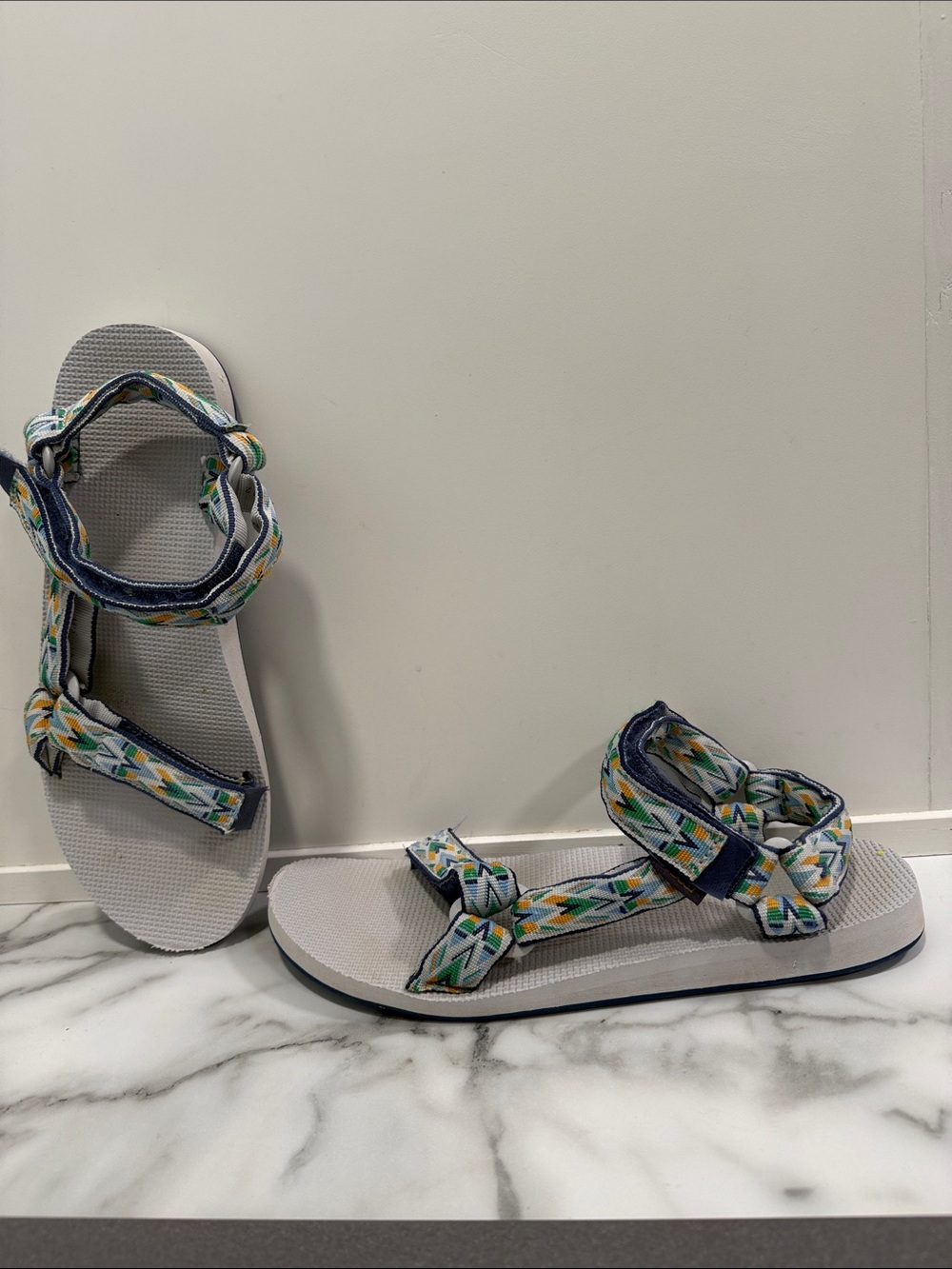 Teva Original Universal Hoyo Mosaic Navy sport sandals Men’s Size 12